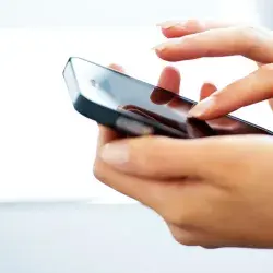 Tecnología a la mano