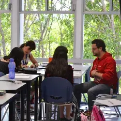 Alumnos en el Taller de Ética rumbo a las elecciones del 2018