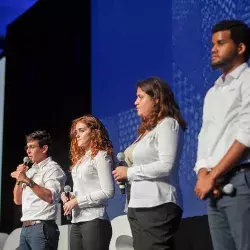 Equipo Griyum en presentación Enactus 2018