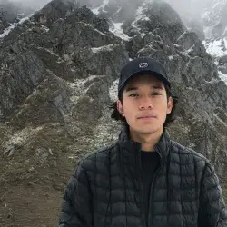 Felipe en la montaña