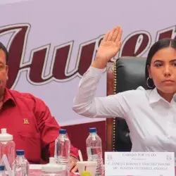 Janeth Berenice Sánchez presenta su proyecto PlaneandoT como presidenta municipal ante el Cabildo Juvenil de Navolato.