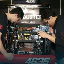 Mantiene Botbusters la mejora continua 