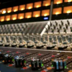 La hiperconectividad representa una buena oportunidad para artistas y productores
