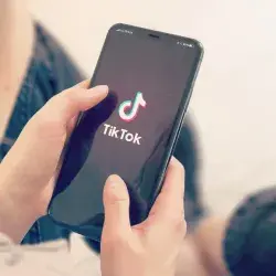 Learn how this teacher uses TikTok to make his classes versatile