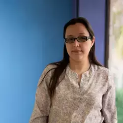 Profesora participa como evaluadora en convocatoria Novus 