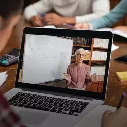 La educación a distancia es el futuro del conocimiento asegura experto