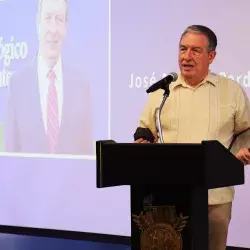 José Manuel Pardo, profesor inspirador en Laguna