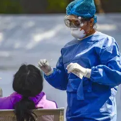 Sexta ola de contagios COVID-19 en México