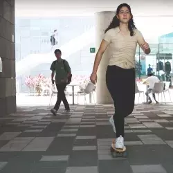 Andando en patineta por el Tec de Monterrey (video)