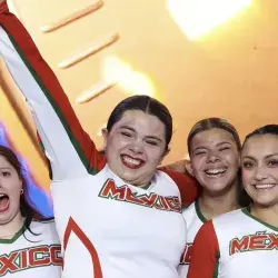 Alumnas ganadoras del mundial de porra