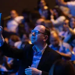 Profesor de PrepaTec en la Reunión Nacional de Profesores 2024