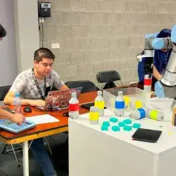 Estudiantes del Tec tampico ganan concurso mundial de robótica 