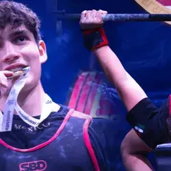 Demián Moreno, alumno de PrepaTec Esmeralda, batió 2 récords nacionales en powerlifting.