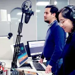 Frecuencia CEM, la estación de radio del Tec campus Estado de México, única estación de radio universitaria en México en participar en el maratón global de radio universitaria 2024.