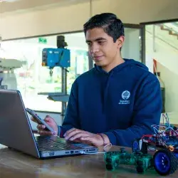 Gerson, estudiante de Campus Hidalgo, desarrolla una aplicación que detecta y asiste en ataques de epilepsia