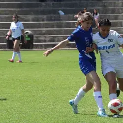 Partido fútbol femenil en el Torneo Regional Noroeste