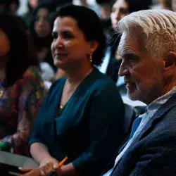 Ernesto Canales presentó su libro ¡Hay justicia! y habló de su trayectoria con estudiantes de la Escuela de Ciencias Sociales y Gobierno del Tec CEM.