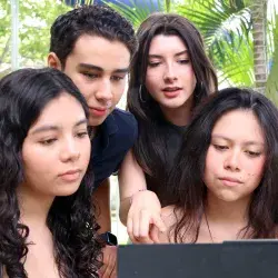 Mexican students win global award for creativity and innovation