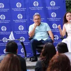 La Escuela de Negocios del campus Cuernavaca reunió a egresados para hacer networking y conocer lo que hacen las empresas para enfrentar desafíos globales de la mano de expertos de la industria.