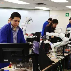 Robots 5.0: Innovative laboratory for Tec students’ practicals