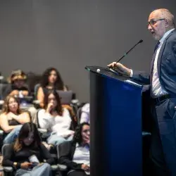 José Ramón Cossío, ofreció en el Tec campus Puebla la charla Hackeando la Sentencia: Metodología de Investigación para Juristas del Siglo 21