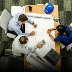 Empieza tu CV desde la universidad y prepárate para destacar