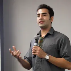 Emprendedor lagunero regresa al Tec de Monterrey para convertirse en mentor de estudiantes