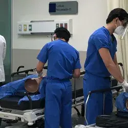 Convenio con Cruz Roja para que estudiantes de medicina del Tec Guadalajara realicen ciclos clínicos.