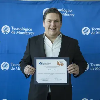 Graduación LCDE