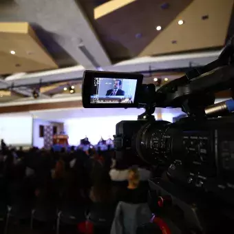 Forum 2000 y la Escuela de Gobierno y Transformación Pública del Tecnológico de Monterrey organizaron la conferencia "El Rol de los Jóvenes en América Latina" 