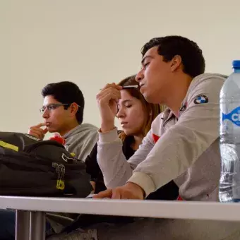 Thomas Kurfess, profesor distinguido de la EIC ofreció un seminario acerca del cambiante proceso de manufactura.