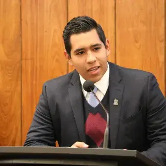 Juan Jesús Enrique Mijares López, presidente del Tribunal Estudiantil
