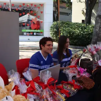 Feria de San Valentín Profesional.