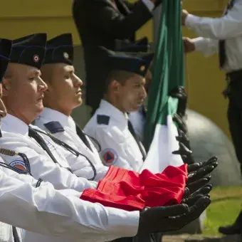 bandera en cem