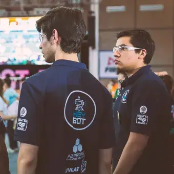 Keybot en FIRST