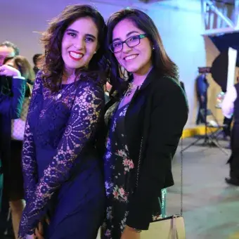 alumnas en brindis de ccm