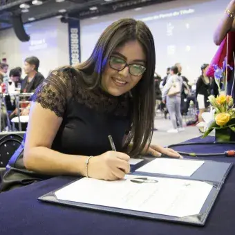 Firma de título