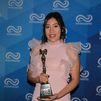 alumna ganadora