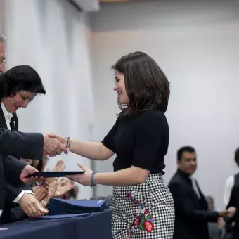 Entrega de reconocimientos a nuestros alumnos y profesores 