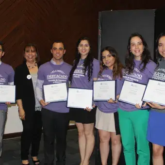 Alumnos que fueron distinguidos de Ingeniero Industrial y de Sistemas