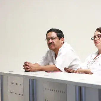 alumno exponiendo 