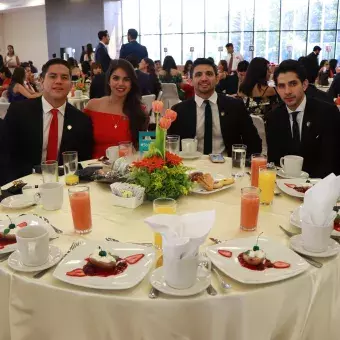 Convivencia graduación mayo 2018