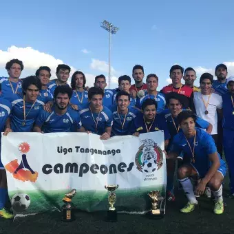 El equipo de fútbol del Tecnológico de Monterrey campus San Luis Potosí ganan por tercera vez el título de la Liga Universitaria Tangamanga