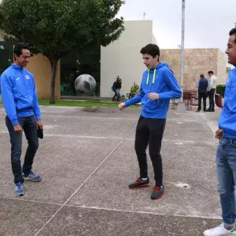 Jóvenes futbolistas del campus San Luis Potosí.