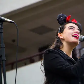 Uniendo a la comunidad con canciones de Disney