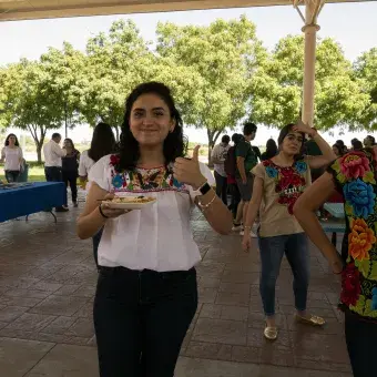 Luce tu amor por México