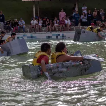 La Regata Industrial organizada por la Sociedad de Alumnos de Ingeniería Industrial y de Sistemas (SAIIS), se llevó a cabo en las instalaciones del parque acuático Ixtapan de la Sal en el Estado de México.