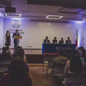 Entrega de diplomas del Bachillerato Internacional