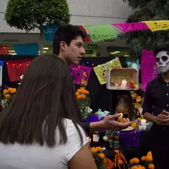 Muertec se lleva a cabo en la preparatoria del Tecnológico de Monterrey campus Toluca para celebrar el Día de Muertos