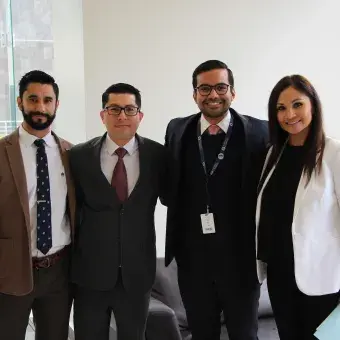Dr. Omar Peña Curiel, Oncología médica, Dr. Carlos Villegas Cruz, Ginecología Oncológica, Ing. Ricardo Marroquín, Director de Operaciones y Experiencia del Paciente Hospital San José y la  Lic. Brenda Ponce Coordinadora de Comunicación de la Asociación Mexicana de Lucha contra el Cáncer A.C.